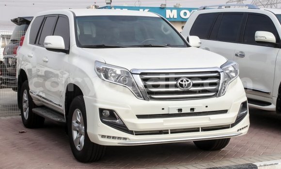 Acheter Import Voiture Toyota Prado Blanc à Import - Dubai, Zambie Acheter Import Voiture Toyota Prado Blanc à Import - Dubai, Zambie
