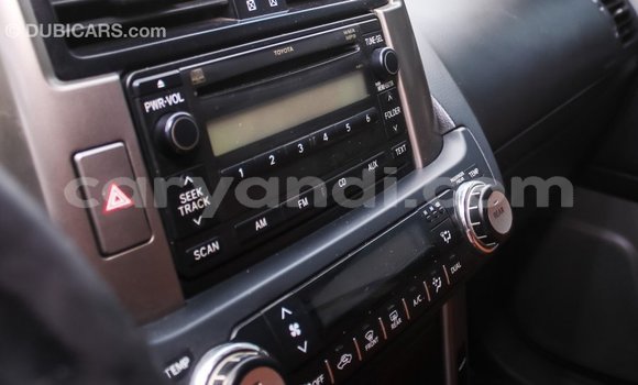 Acheter Import Voiture Toyota Prado Blanc à Import - Dubai, Zambie Acheter Import Voiture Toyota Prado Blanc à Import - Dubai, Zambie