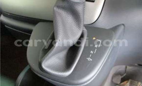 Tenga Tsaru Mercedes‒Benz Viano Sirivha Mota in Livingstone in Zambia Tenga Tsaru Mercedes‒Benz Viano Sirivha Mota in Livingstone in Zambia