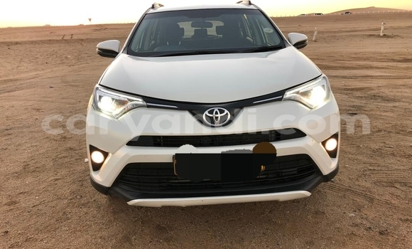 Acheter Occasion Voiture Toyota RAV4 Blanc à Lusaka, Zambie Acheter Occasion Voiture Toyota RAV4 Blanc à Lusaka, Zambie