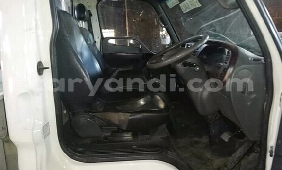 Acheter Occasion Utilitaire Hyundai Chorus Blanc à Chingola, Zambie Acheter Occasion Utilitaire Hyundai Chorus Blanc à Chingola, Zambie