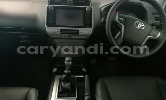 Nunua Ilio tumika Toyota Prado Nyeupe Gari ndani ya Chingola nchini Zambia Nunua Ilio tumika Toyota Prado Nyeupe Gari ndani ya Chingola nchini Zambia