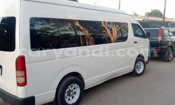Acheter Occasion Voiture Toyota Hiace Blanc à Lusaka, Zambie Acheter Occasion Voiture Toyota Hiace Blanc à Lusaka, Zambie