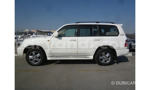 Nunua Imported Toyota Land Cruiser Nyeupe Gari ndani ya Import - Dubai nchini Zambia Nunua Imported Toyota Land Cruiser Nyeupe Gari ndani ya Import - Dubai nchini Zambia
