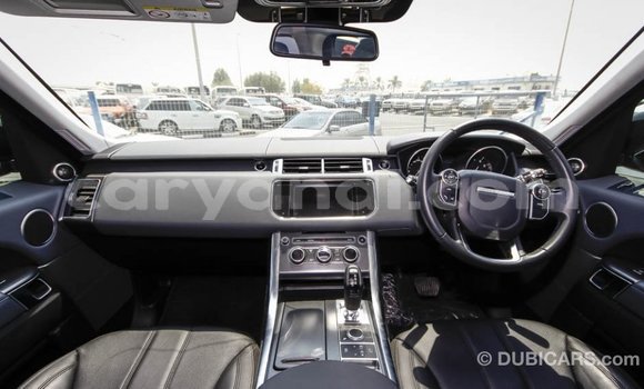 Nunua Imported Land Rover Range Rover Nyeusi Gari ndani ya Import - Dubai nchini Zambia Nunua Imported Land Rover Range Rover Nyeusi Gari ndani ya Import - Dubai nchini Zambia