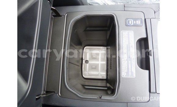 Nunua Imported Lexus LX Nyeupe Gari ndani ya Import - Dubai nchini Zambia Nunua Imported Lexus LX Nyeupe Gari ndani ya Import - Dubai nchini Zambia