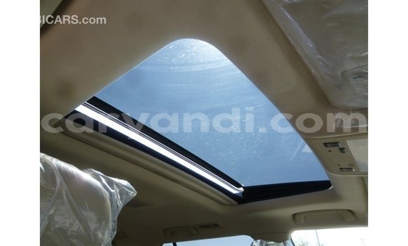Nunua Imported Toyota Land Cruiser Nyeupe Gari ndani ya Import - Dubai nchini Zambia Nunua Imported Toyota Land Cruiser Nyeupe Gari ndani ya Import - Dubai nchini Zambia