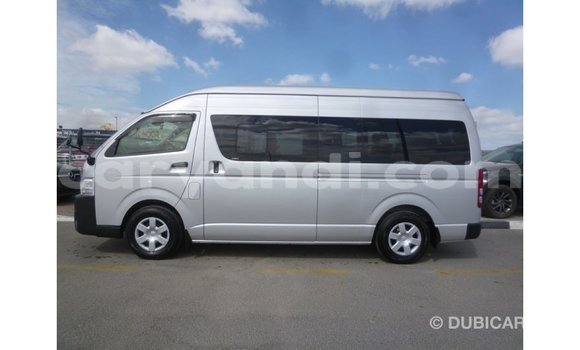 Nunua Imported Toyota Hiace Nyingine Gari ndani ya Import - Dubai nchini Zambia Nunua Imported Toyota Hiace Nyingine Gari ndani ya Import - Dubai nchini Zambia