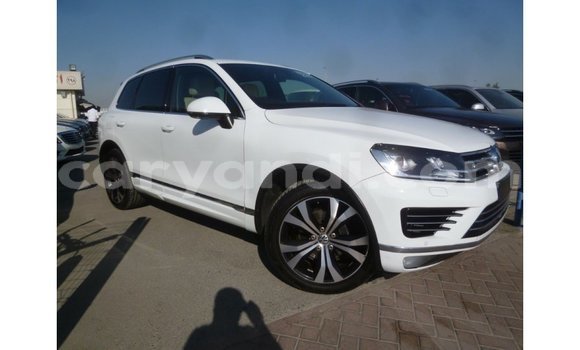 Buy Import Volkswagen Touareg White Car in Import - Dubai in Zambia Buy Import Volkswagen Touareg White Car in Import - Dubai in Zambia