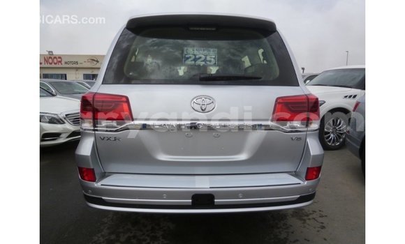 Nunua Imported Toyota Land Cruiser Nyingine Gari ndani ya Import - Dubai nchini Zambia Nunua Imported Toyota Land Cruiser Nyingine Gari ndani ya Import - Dubai nchini Zambia