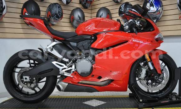 Acheter Neuf Moto Ducati Panigale Rouge à Import - Dubai, Zambie Acheter Neuf Moto Ducati Panigale Rouge à Import - Dubai, Zambie