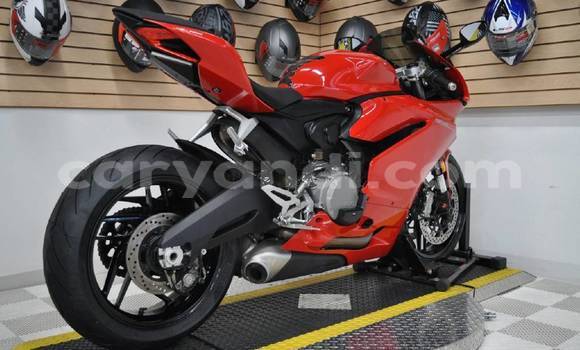 Acheter Neuf Moto Ducati Panigale Rouge à Import - Dubai, Zambie Acheter Neuf Moto Ducati Panigale Rouge à Import - Dubai, Zambie