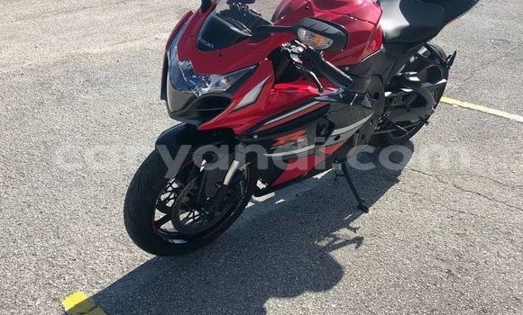 Acheter Neuf Moto Suzuki GSX–R Rouge à Import - Dubai, Zambie Acheter Neuf Moto Suzuki GSX–R Rouge à Import - Dubai, Zambie