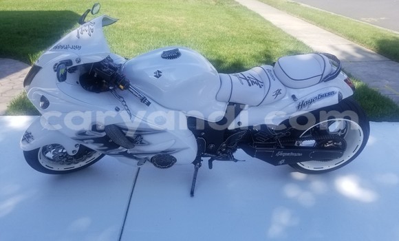 Acheter Neuf Moto Suzuki HAYABUSA Noir à Import - Dubai, Zambie Acheter Neuf Moto Suzuki HAYABUSA Noir à Import - Dubai, Zambie