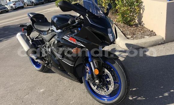 Acheter Neuf Moto Suzuki GSX–R Noir à Import - Dubai, Zambie Acheter Neuf Moto Suzuki GSX–R Noir à Import - Dubai, Zambie