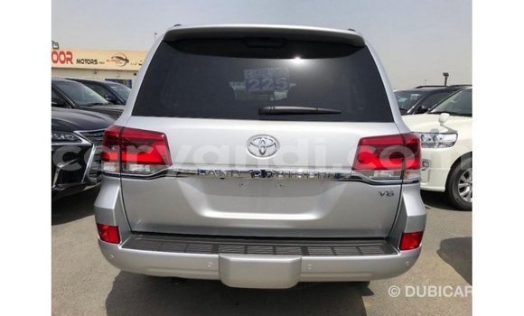 Nunua Imported Toyota Land Cruiser Nyingine Gari ndani ya Import - Dubai nchini Zambia Nunua Imported Toyota Land Cruiser Nyingine Gari ndani ya Import - Dubai nchini Zambia