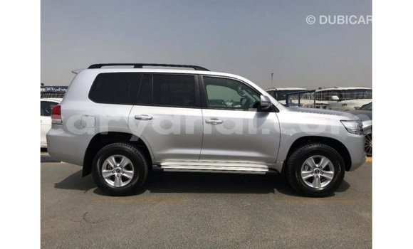 Nunua Imported Toyota Land Cruiser Nyingine Gari ndani ya Import - Dubai nchini Zambia Nunua Imported Toyota Land Cruiser Nyingine Gari ndani ya Import - Dubai nchini Zambia