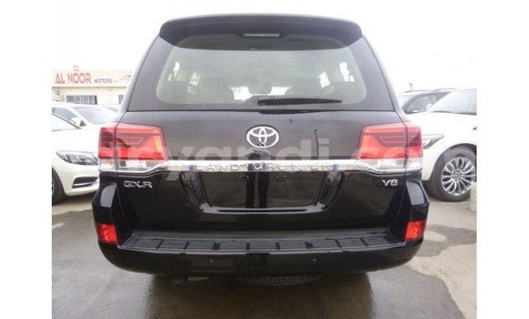 Nunua Imported Toyota Land Cruiser Nyeusi Gari ndani ya Import - Dubai nchini Zambia Nunua Imported Toyota Land Cruiser Nyeusi Gari ndani ya Import - Dubai nchini Zambia