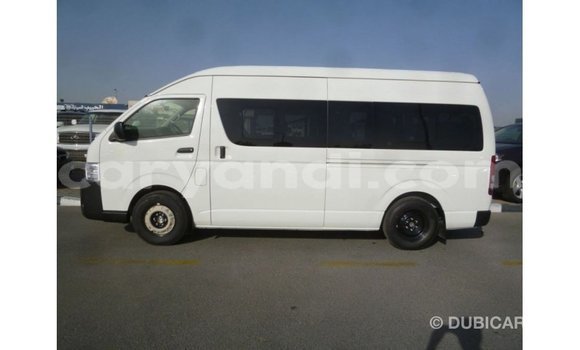 Nunua Imported Toyota Hiace Nyeupe Gari ndani ya Import - Dubai nchini Zambia Nunua Imported Toyota Hiace Nyeupe Gari ndani ya Import - Dubai nchini Zambia