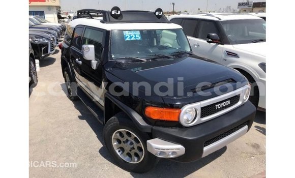 Tenga Imported Toyota FJ Cruiser Nhema Mota in Import - Dubai in Zambia Tenga Imported Toyota FJ Cruiser Nhema Mota in Import - Dubai in Zambia