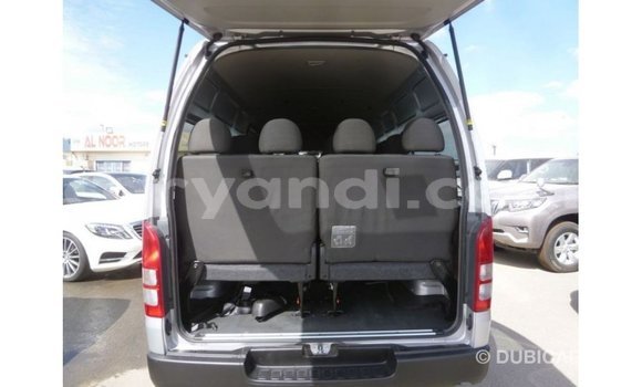 Acheter Import Voiture Toyota Hiace Autre à Import - Dubai, Zambie Acheter Import Voiture Toyota Hiace Autre à Import - Dubai, Zambie