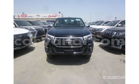 Acheter Import Voiture Toyota Hilux Noir à Import - Dubai, Zambie Acheter Import Voiture Toyota Hilux Noir à Import - Dubai, Zambie