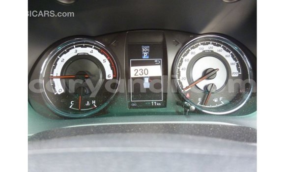 Acheter Import Voiture Toyota Hilux Blanc à Import - Dubai, Zambie Acheter Import Voiture Toyota Hilux Blanc à Import - Dubai, Zambie