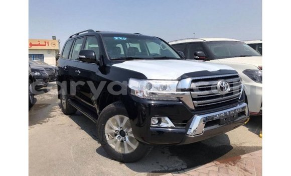 Nunua Imported Toyota Land Cruiser Nyeusi Gari ndani ya Import - Dubai nchini Zambia Nunua Imported Toyota Land Cruiser Nyeusi Gari ndani ya Import - Dubai nchini Zambia
