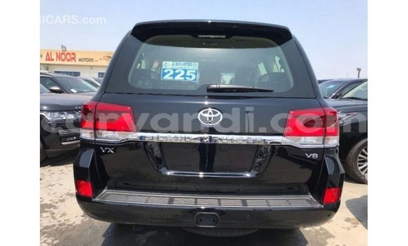 Nunua Imported Toyota Land Cruiser Nyeusi Gari ndani ya Import - Dubai nchini Zambia Nunua Imported Toyota Land Cruiser Nyeusi Gari ndani ya Import - Dubai nchini Zambia