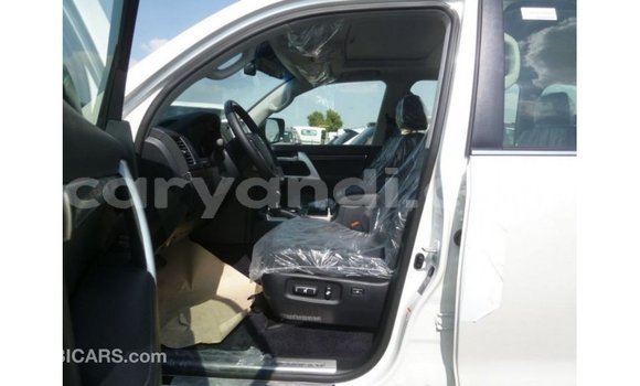 Buy Import Toyota Land Cruiser White Car in Import - Dubai in Zambia Buy Import Toyota Land Cruiser White Car in Import - Dubai in Zambia