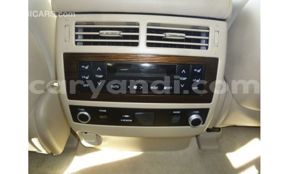 Nunua Imported Toyota Land Cruiser Nyeusi Gari ndani ya Import - Dubai nchini Zambia Nunua Imported Toyota Land Cruiser Nyeusi Gari ndani ya Import - Dubai nchini Zambia