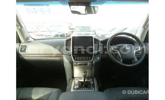 Nunua Imported Toyota Land Cruiser Nyingine Gari ndani ya Import - Dubai nchini Zambia Nunua Imported Toyota Land Cruiser Nyingine Gari ndani ya Import - Dubai nchini Zambia