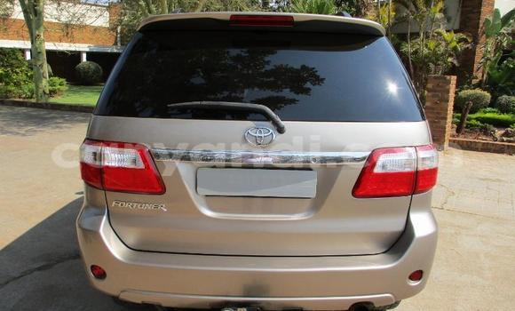 Tenga Tsaru Toyota Fortuner Zvimwe Mota in Lusaka in Zambia Tenga Tsaru Toyota Fortuner Zvimwe Mota in Lusaka in Zambia