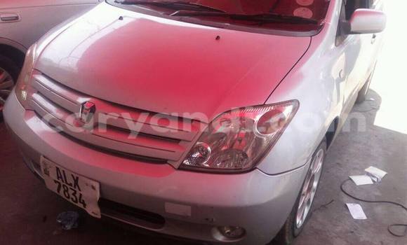 Acheter Occasion Voiture Toyota IST Gris à Chipata, Zambie Acheter Occasion Voiture Toyota IST Gris à Chipata, Zambie