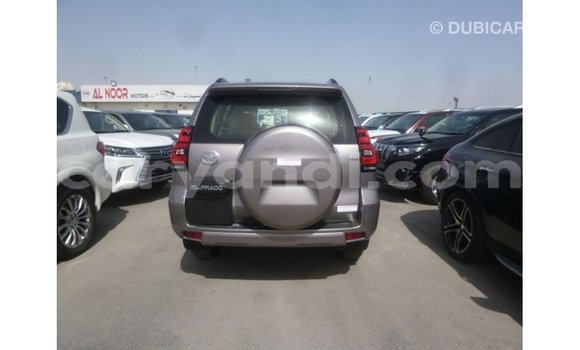 Nunua Imported Toyota Prado Nyingine Gari ndani ya Import - Dubai nchini Zambia Nunua Imported Toyota Prado Nyingine Gari ndani ya Import - Dubai nchini Zambia