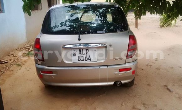 Acheter Occasion Voiture Toyota Duet Gris à Chipata, Zambie Acheter Occasion Voiture Toyota Duet Gris à Chipata, Zambie