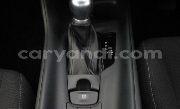 Acheter Occasion Voiture Toyota C-HR Blanc à Chingola, Zambie Acheter Occasion Voiture Toyota C-HR Blanc à Chingola, Zambie