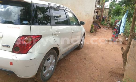 Acheter Occasion Voiture Toyota IST Blanc à Chingola, Zambie Acheter Occasion Voiture Toyota IST Blanc à Chingola, Zambie