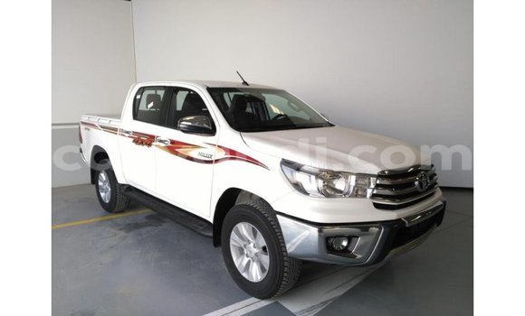 Buy Import Toyota Hilux White Car in Import - Dubai in Zambia Buy Import Toyota Hilux White Car in Import - Dubai in Zambia