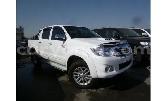 Buy Import Toyota Hilux White Car in Import - Dubai in Zambia Buy Import Toyota Hilux White Car in Import - Dubai in Zambia