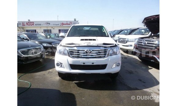 Buy Import Toyota Hilux White Car in Import - Dubai in Zambia Buy Import Toyota Hilux White Car in Import - Dubai in Zambia
