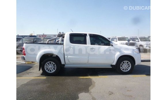 Buy Import Toyota Hilux White Car in Import - Dubai in Zambia Buy Import Toyota Hilux White Car in Import - Dubai in Zambia