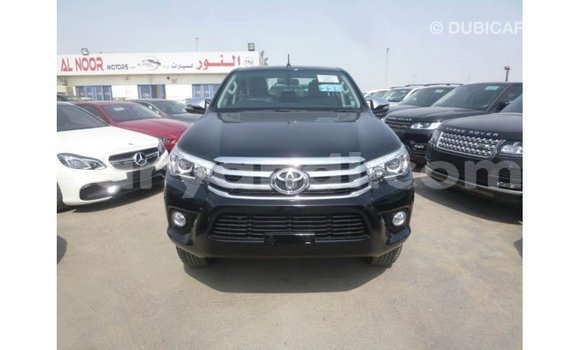 Nunua Imported Toyota Hilux Nyeusi Gari ndani ya Import - Dubai nchini Zambia Nunua Imported Toyota Hilux Nyeusi Gari ndani ya Import - Dubai nchini Zambia