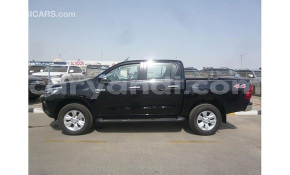 Nunua Imported Toyota Hilux Nyeusi Gari ndani ya Import - Dubai nchini Zambia Nunua Imported Toyota Hilux Nyeusi Gari ndani ya Import - Dubai nchini Zambia