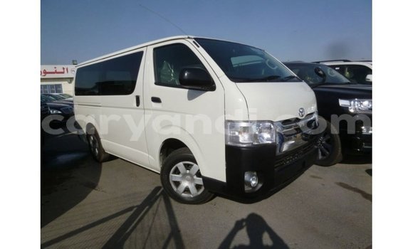 Nunua Imported Toyota Hiace Nyeupe Gari ndani ya Import - Dubai nchini Zambia Nunua Imported Toyota Hiace Nyeupe Gari ndani ya Import - Dubai nchini Zambia