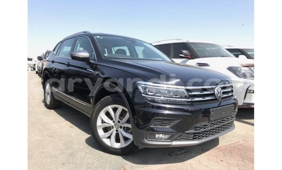 Acheter Import Voiture Volkswagen Tiguan Noir à Import - Dubai, Zambie Acheter Import Voiture Volkswagen Tiguan Noir à Import - Dubai, Zambie