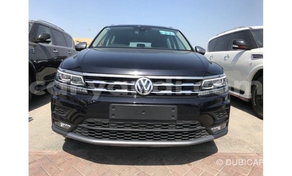 Acheter Import Voiture Volkswagen Tiguan Noir à Import - Dubai, Zambie Acheter Import Voiture Volkswagen Tiguan Noir à Import - Dubai, Zambie