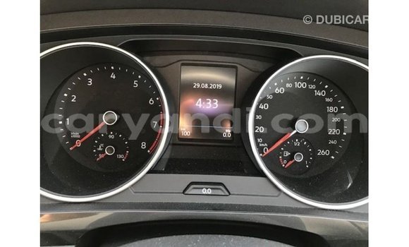 Acheter Import Voiture Volkswagen Tiguan Noir à Import - Dubai, Zambie Acheter Import Voiture Volkswagen Tiguan Noir à Import - Dubai, Zambie