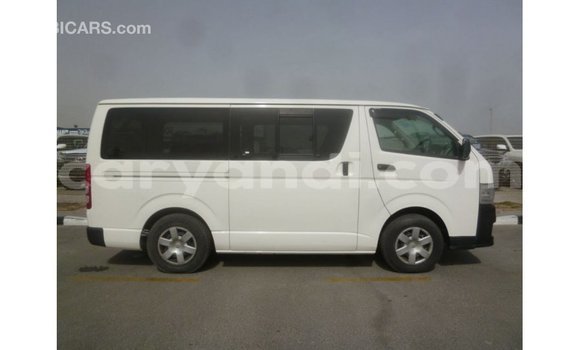 Buy Import Toyota Hiace White Car in Import - Dubai in Zambia Buy Import Toyota Hiace White Car in Import - Dubai in Zambia
