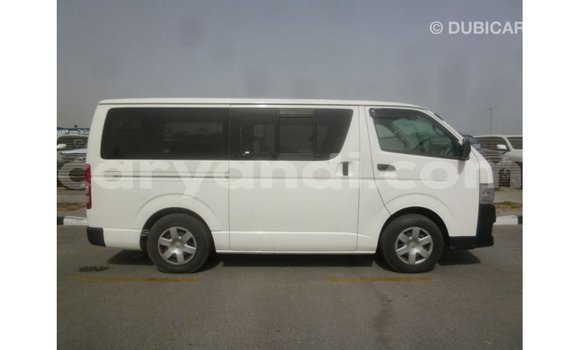 Nunua Imported Toyota Hiace Nyeupe Gari ndani ya Import - Dubai nchini Zambia Nunua Imported Toyota Hiace Nyeupe Gari ndani ya Import - Dubai nchini Zambia
